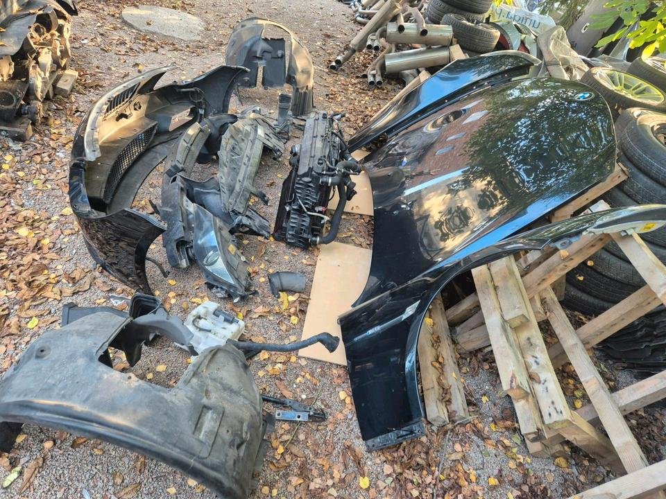 BMW M6 E63 Complete Front Package - Image 11