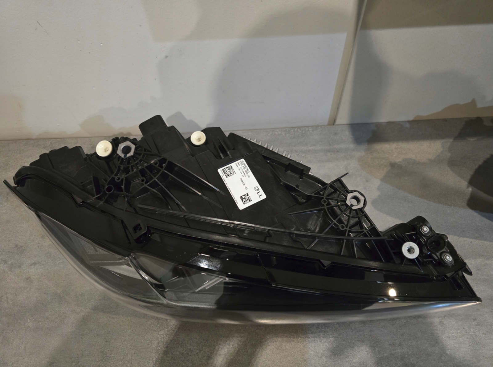 BMW G80 M3 CS / G82 M4 CS LCI FULL LED headlights - Image 3