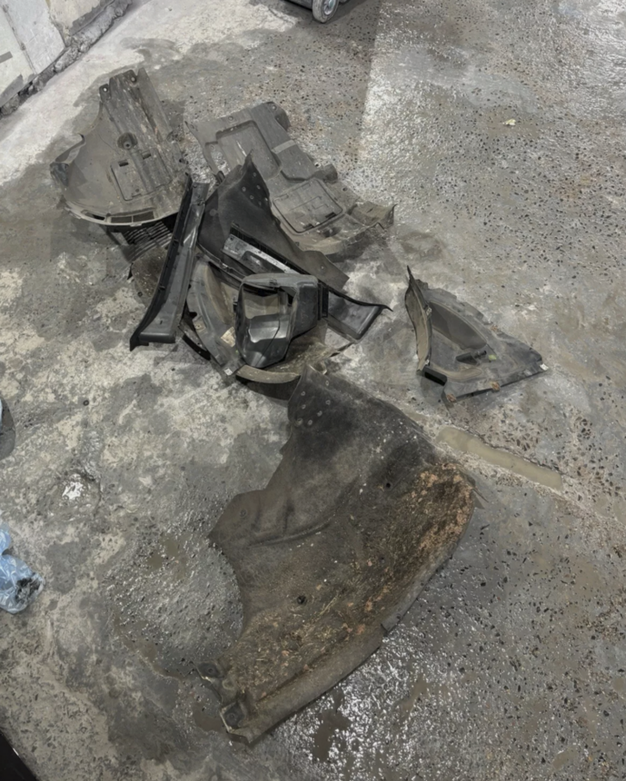 BMW F22 M240i LCI front package (Bumper · Bonnet · Fenders) - Image 2