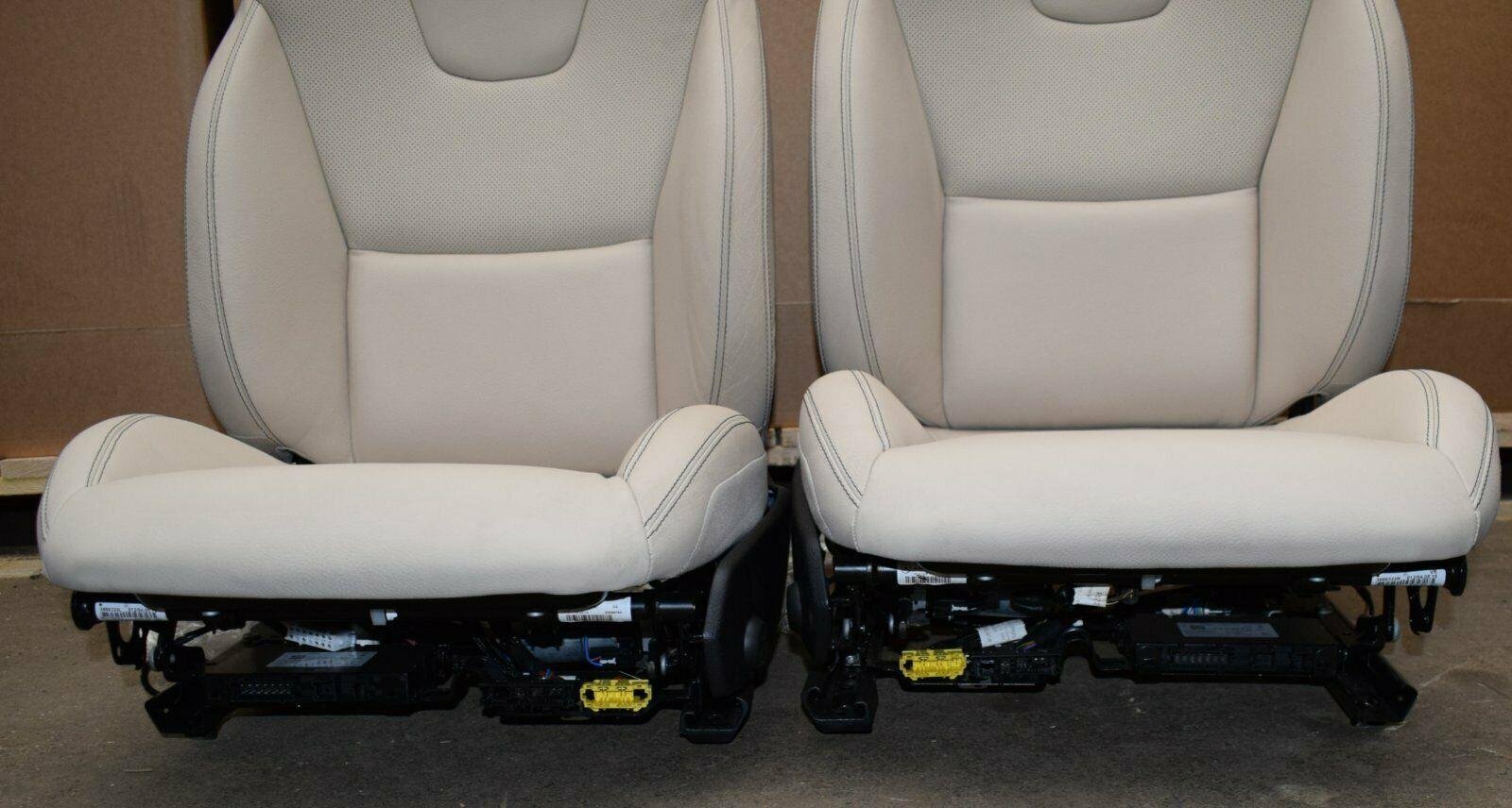 Mercedes R172 SLC Driver & Passenger Seats - Image 4