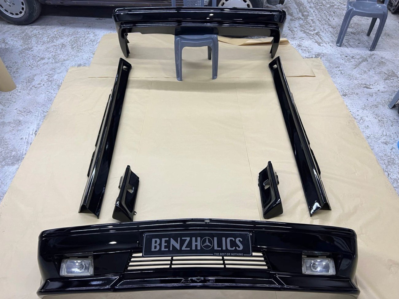 W126 Gen 2 Premerger AMG Body Kit - Image 21