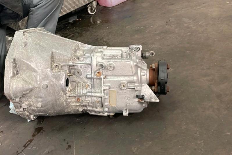 BMW E39 / E38 / E36 / E30 V8 5-Speed Manual Gearbox