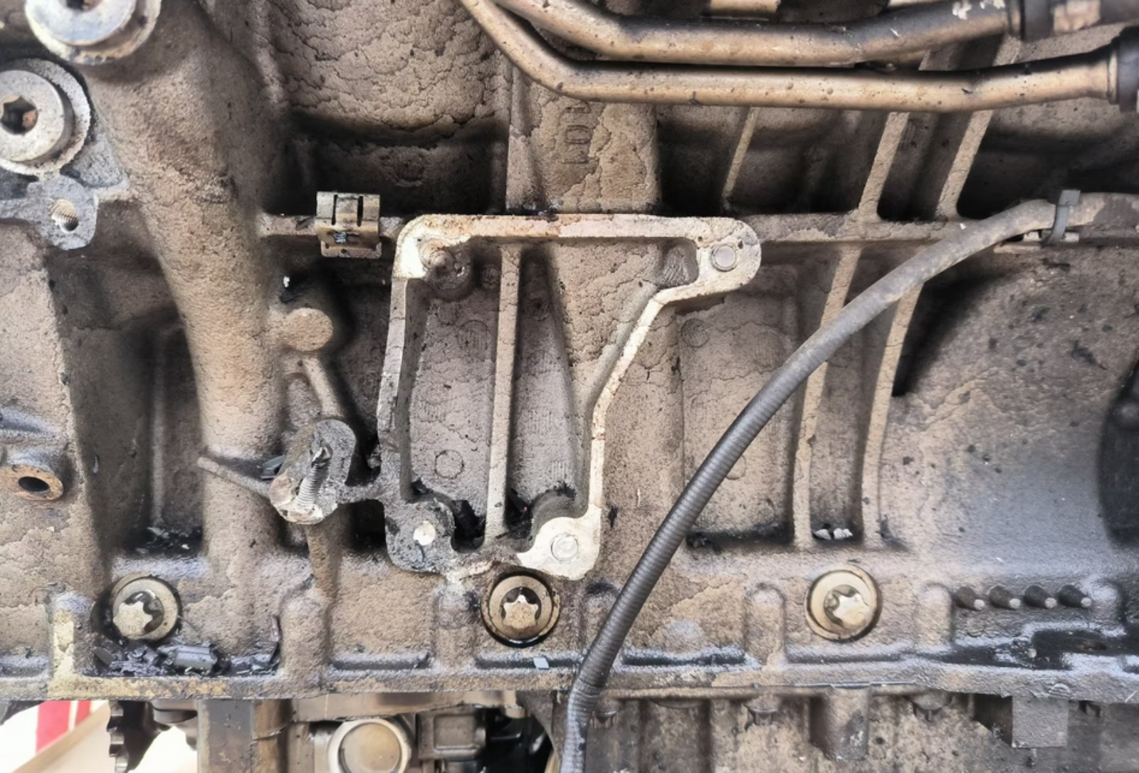 Mercedes-Benz Vito Engine – OM642 - Image 7