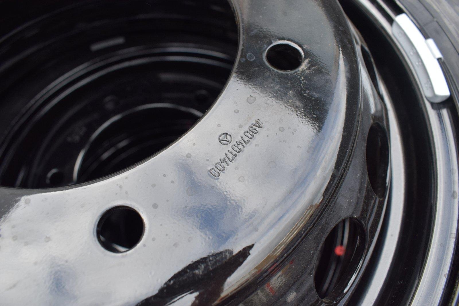 Mercedes Sprinter Wheels Set - Image 5