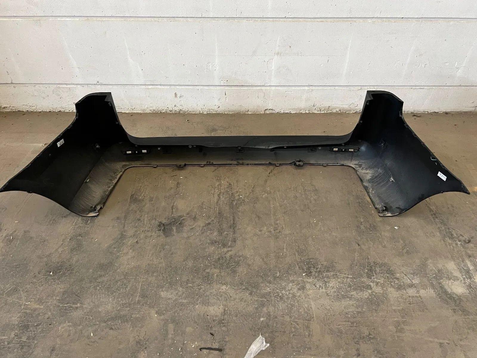 Mercedes-Benz V-Class/Vito W447/W448 Rear Bumper - Image 3