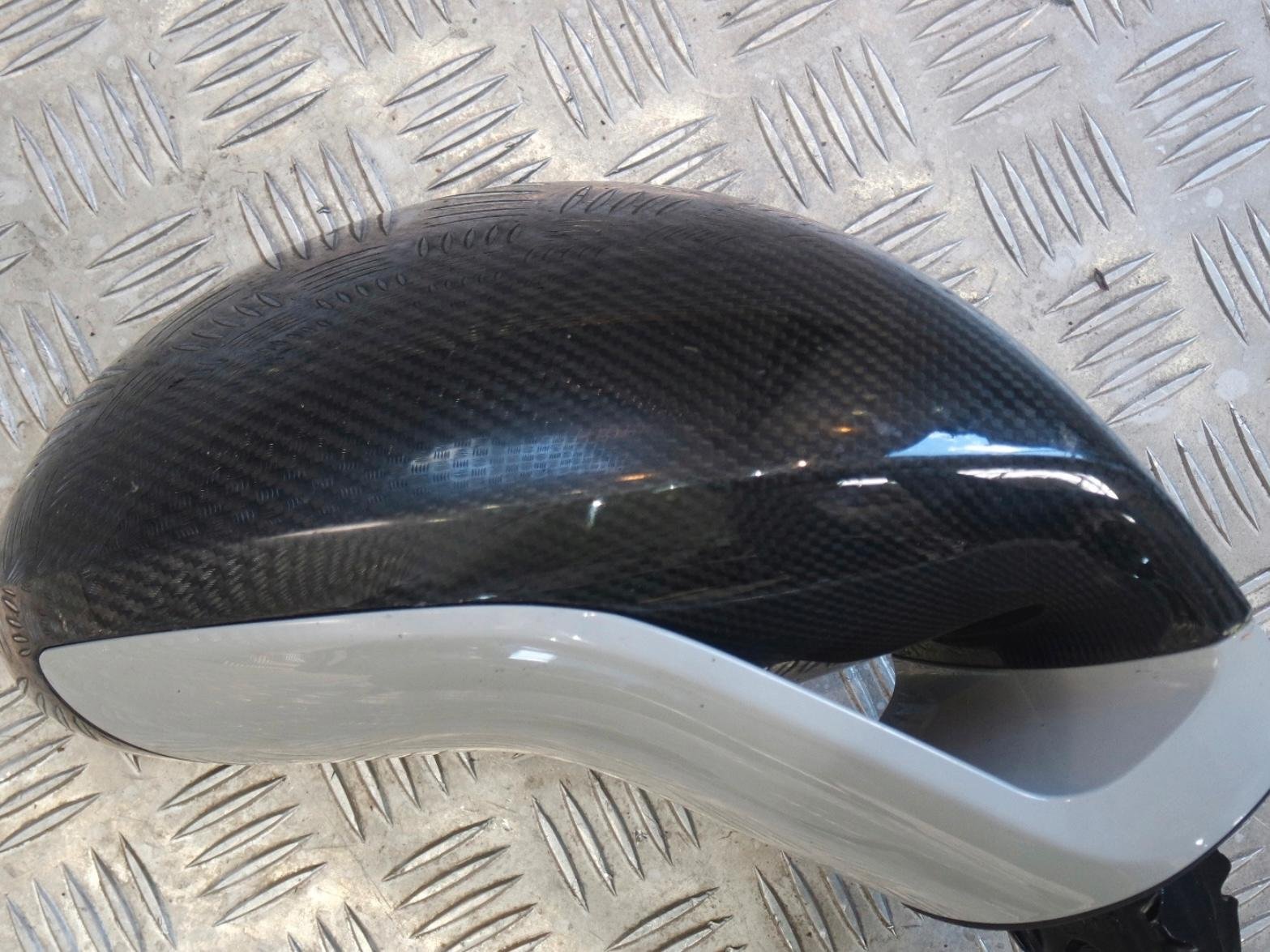 Porsche 911 (991) Carbon Exterior Mirrors - Image 3