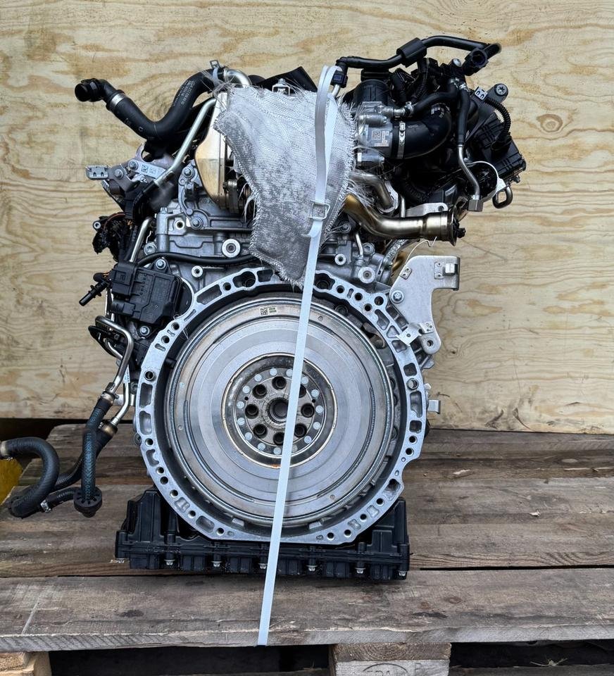 Mercedes-Benz OM 654 Diesel Engine - Image 14