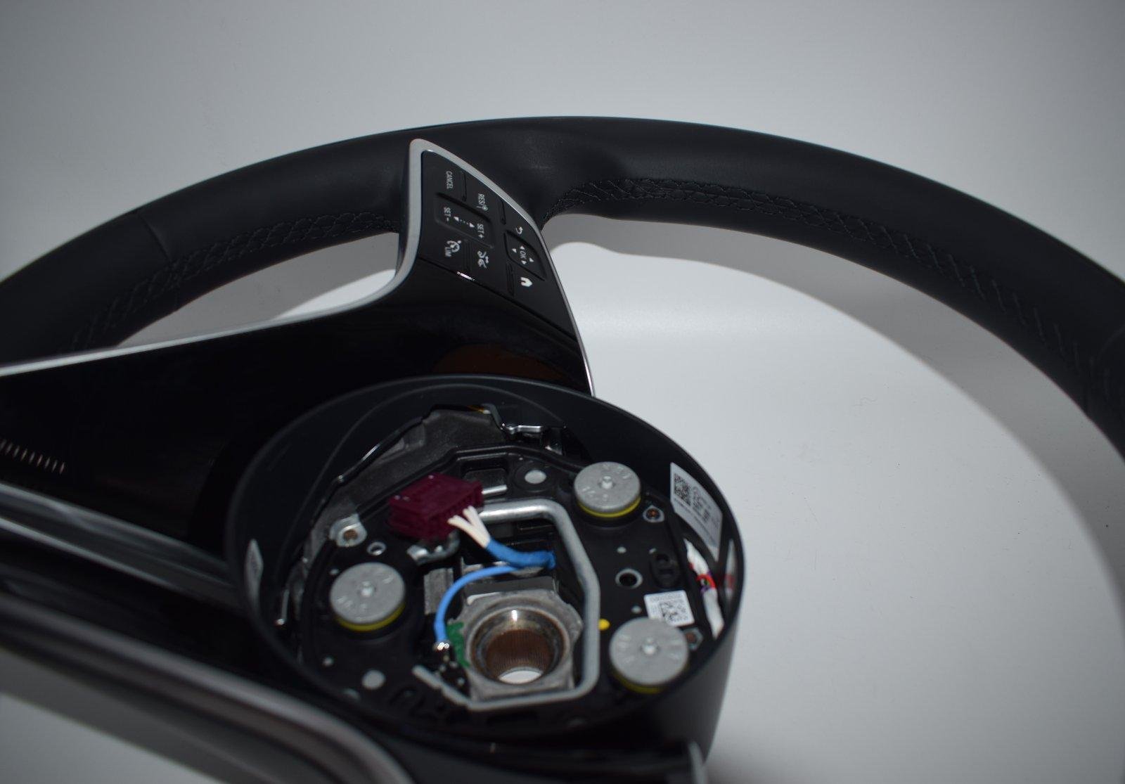 Mercedes Maybach Wooden Steering Wheel - Image 2