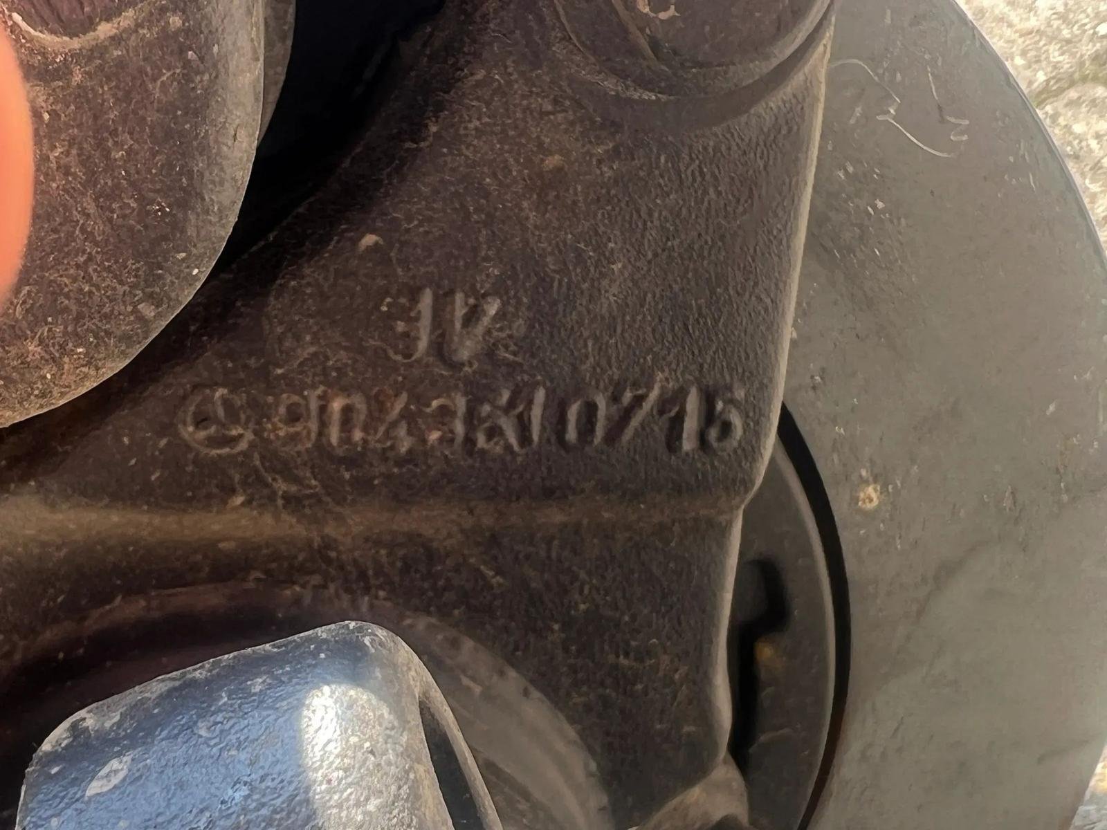 Mercedes-Benz Sprinter Complete Axle - Image 11