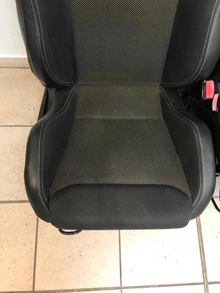 Renault Sport Recaro CS Motorsport Seats - Image 5