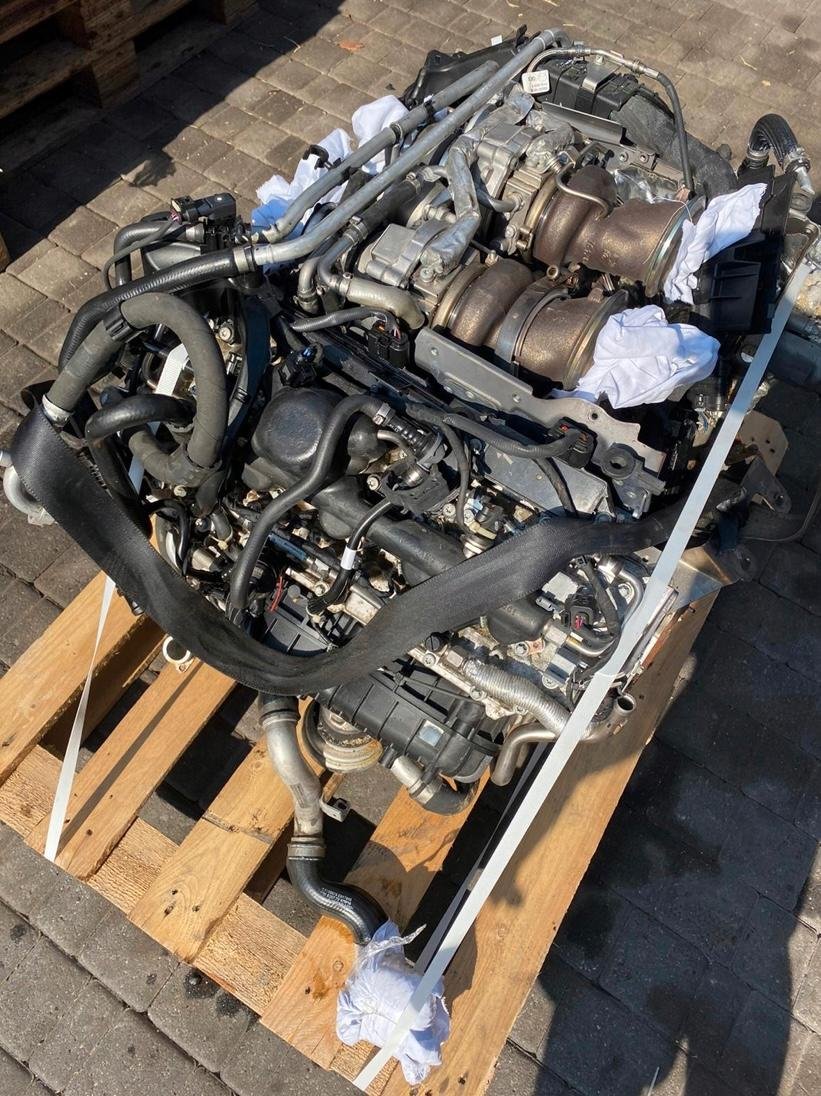 Mercedes-AMG GT Engine - Image 4