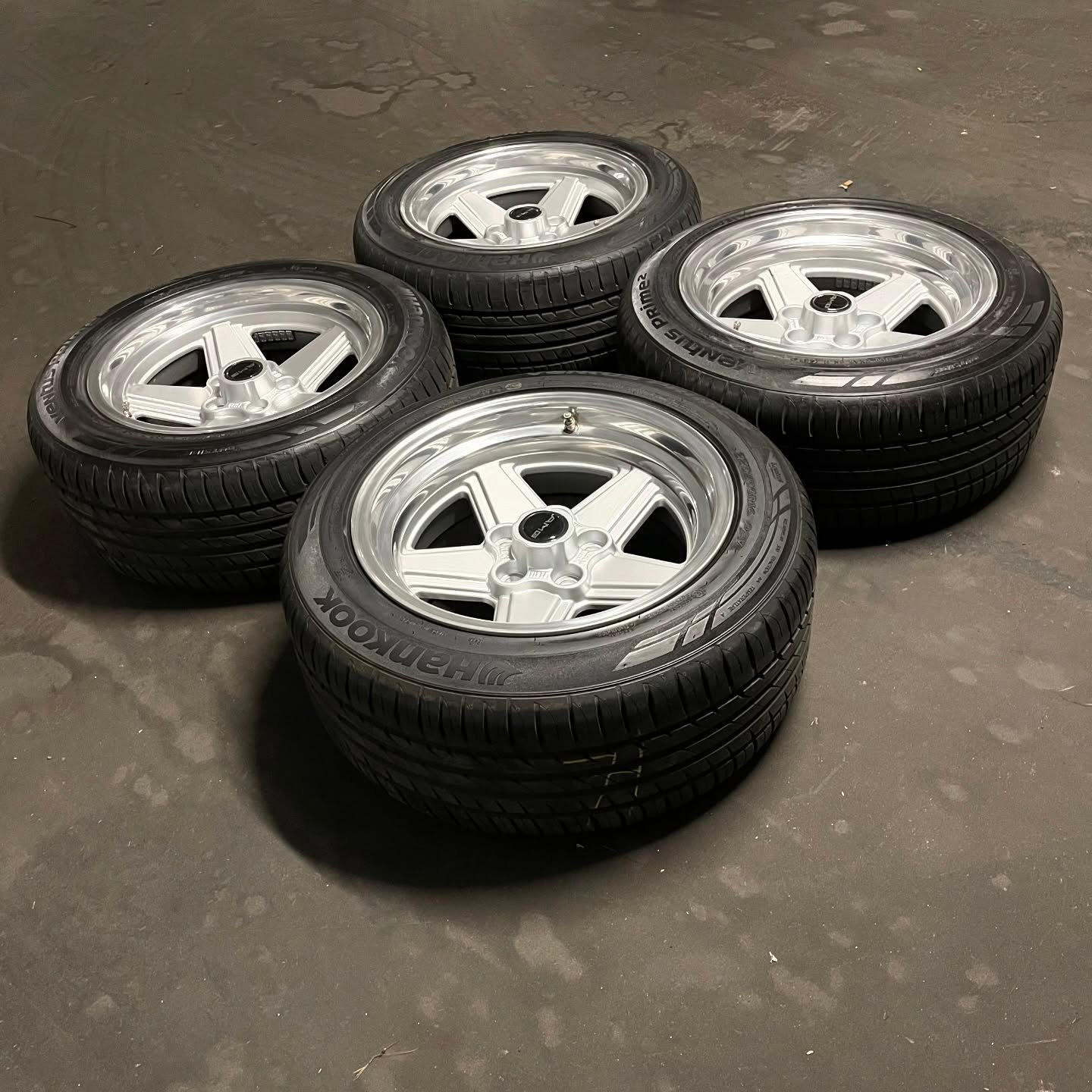 Genuine AMG Penta 16 Staggered Wheels - Image 3