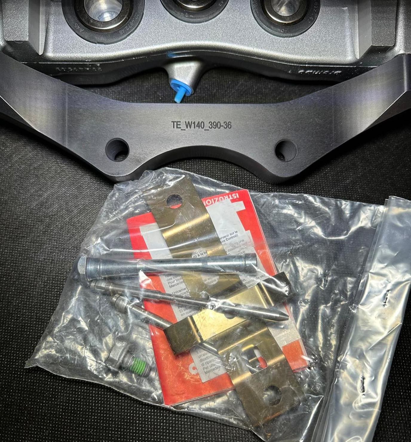 AMG/Brembo Performance Brake Kit - Image 2