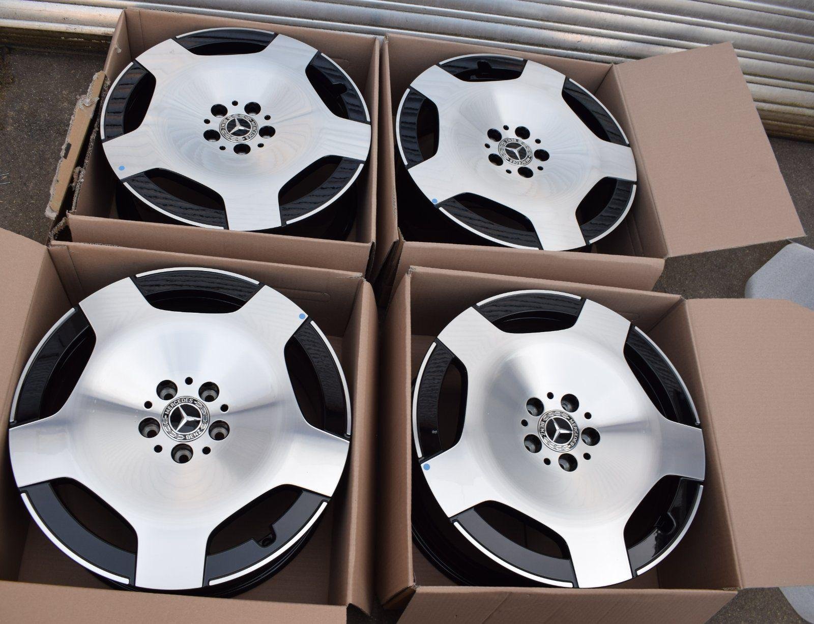 Original Mercedes W447 V-Class Complete 19-Inch Rim Set