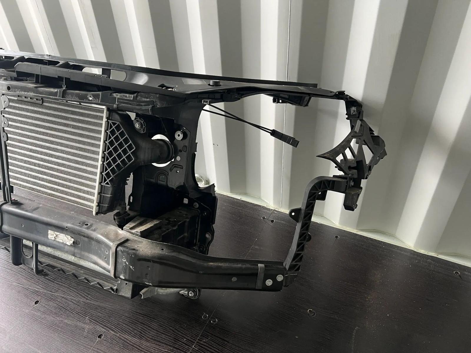 Mercedes-Benz W166/X166 Headlight Carrier - Image 7