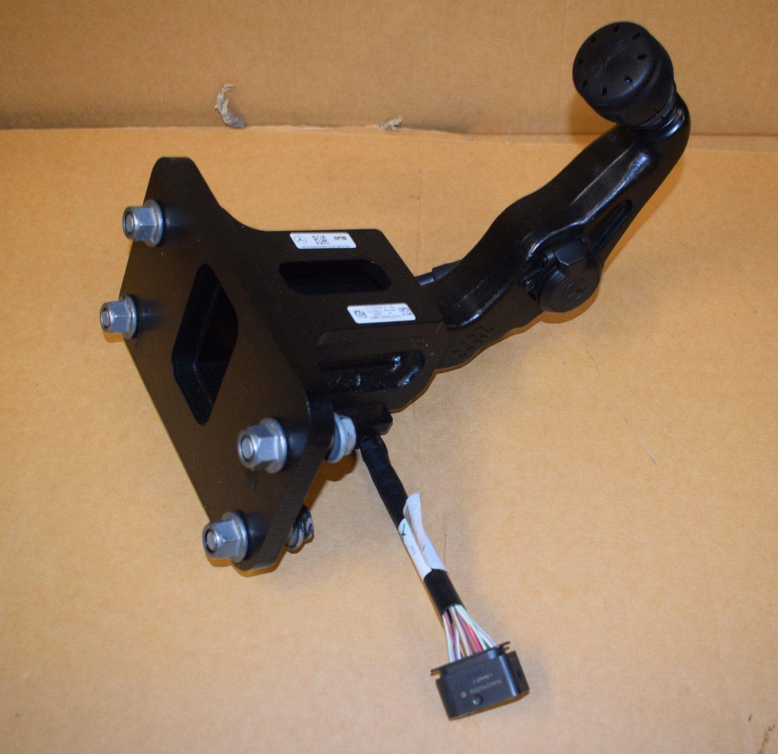 Original Mercedes AMG G-Class Trailer Coupling