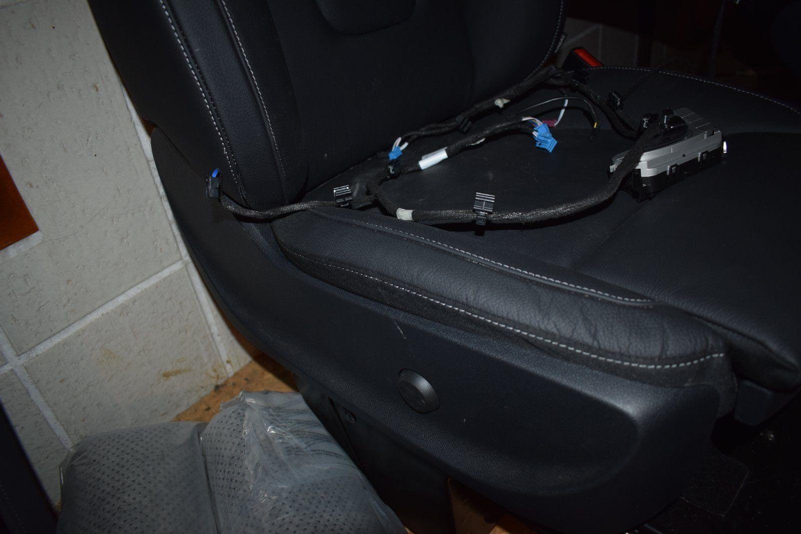 Mercedes W447 V-Class Electric Leather Seats - Image 2