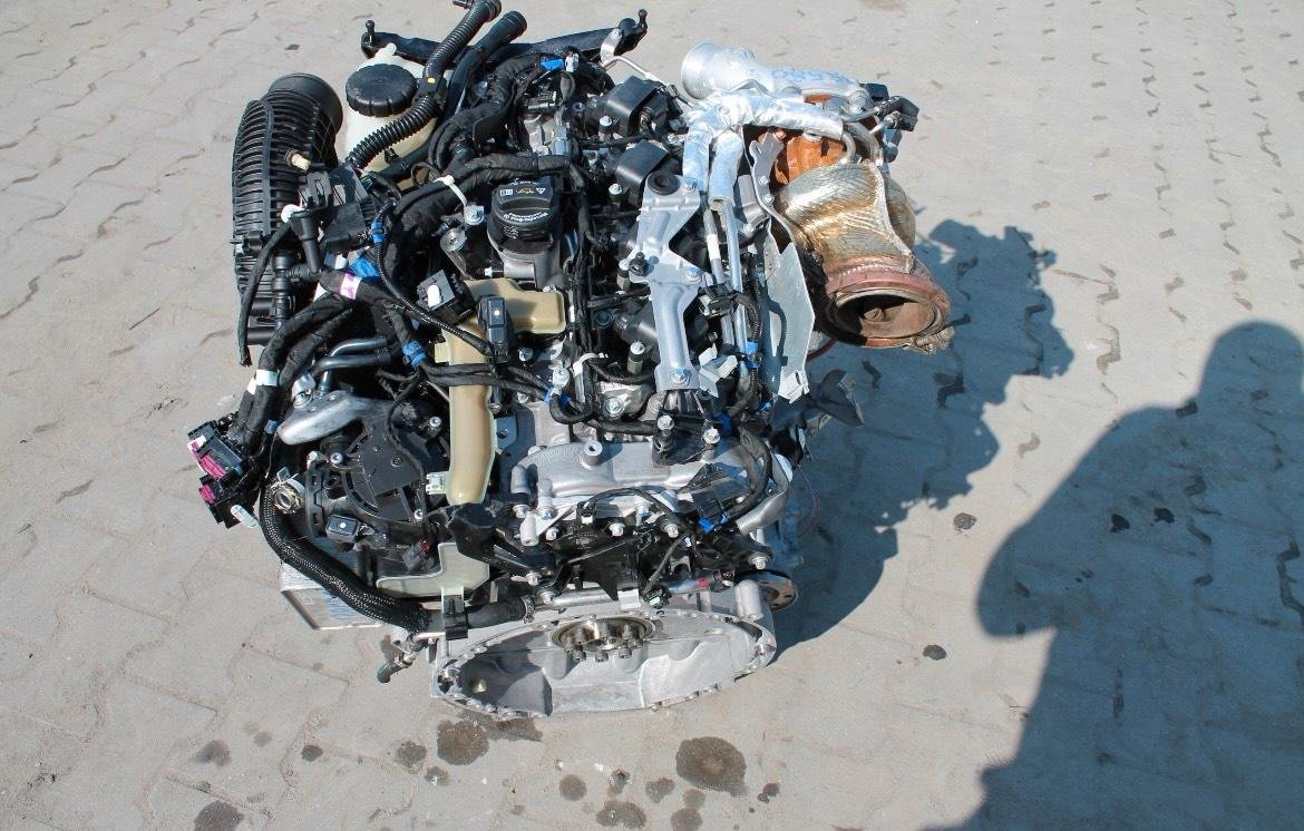 Mercedes C63 AMG Engine — 21,000 km - Image 5