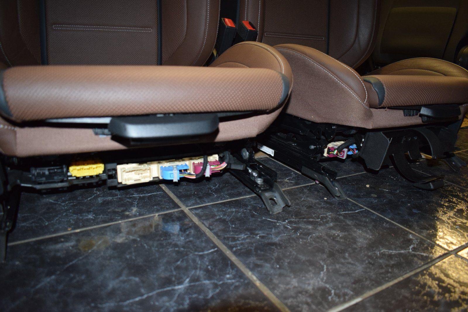 Genuine Mercedes A-Class W177 AMG Performance Seat Set - Image 2