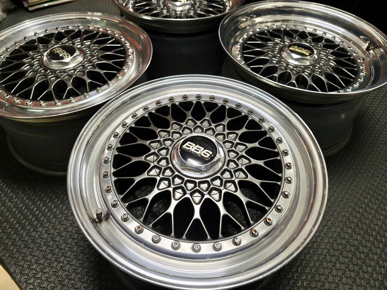 Staggered 3-Piece 17" BBS RS Wheels - Image 5