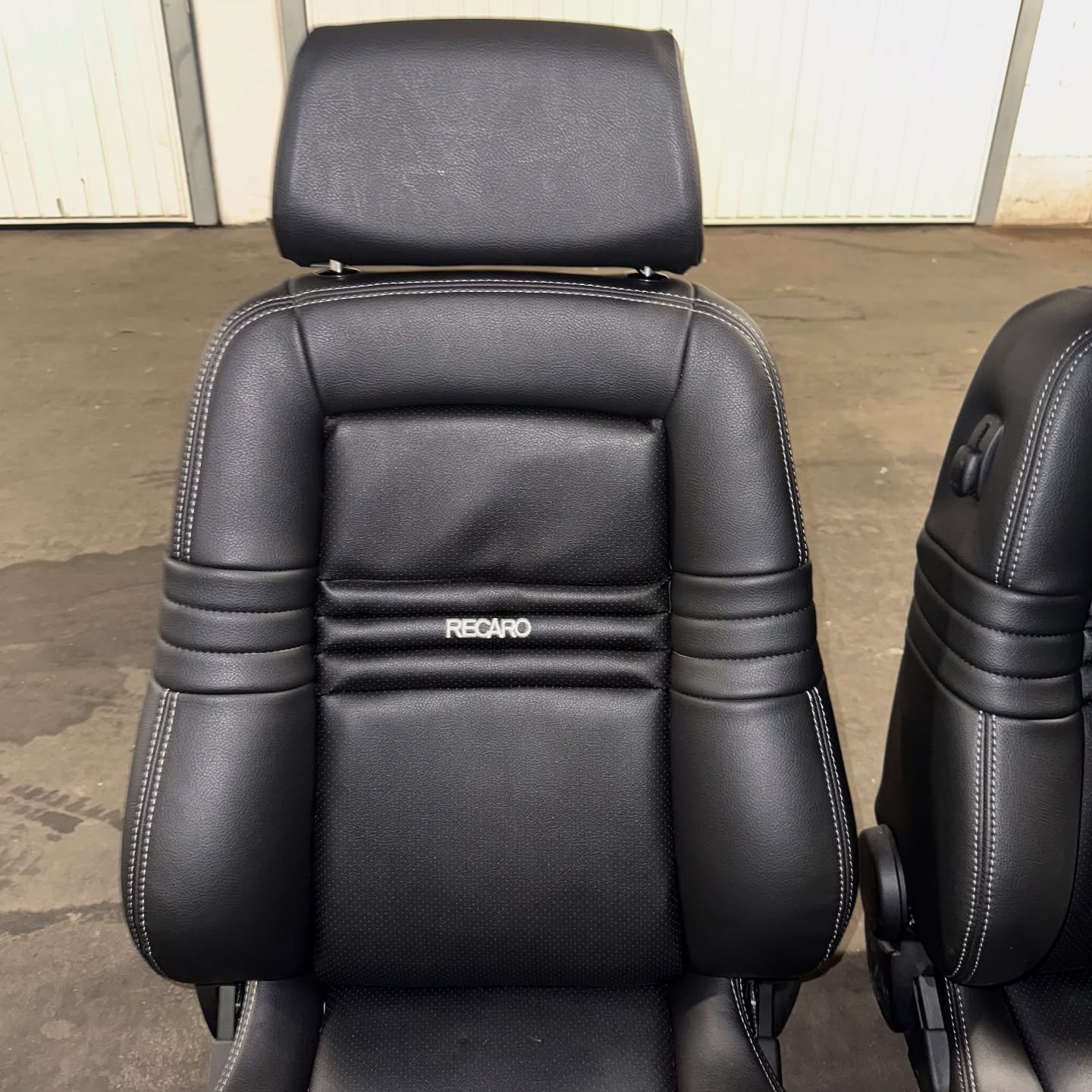 Electric Recaro Sport Seats - Image 2
