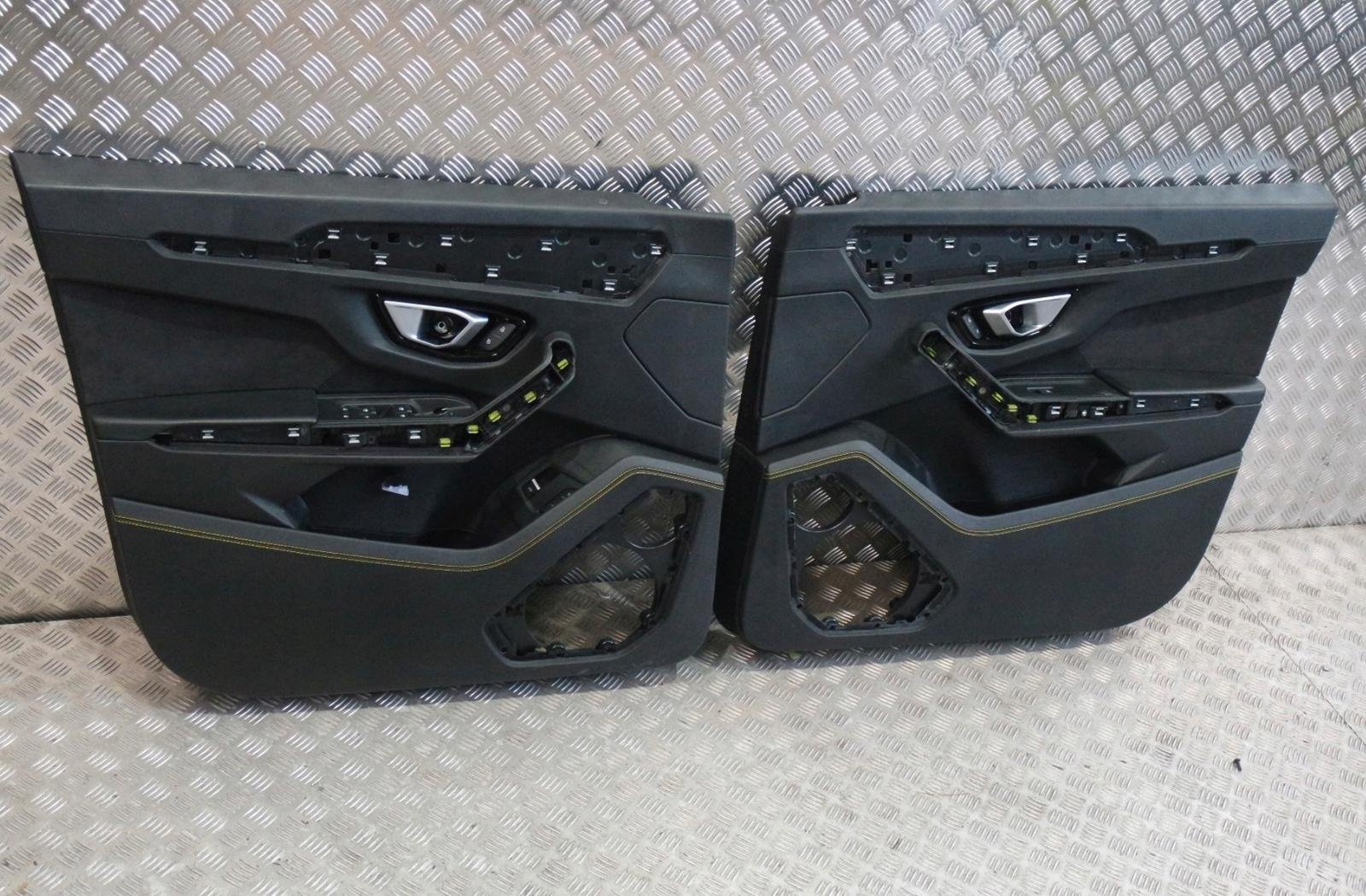 Lamborghini Urus Complete Interior Package - Image 6