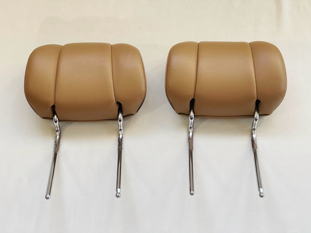 Mercedes-Benz W126 Split Rear Seats - Image 5