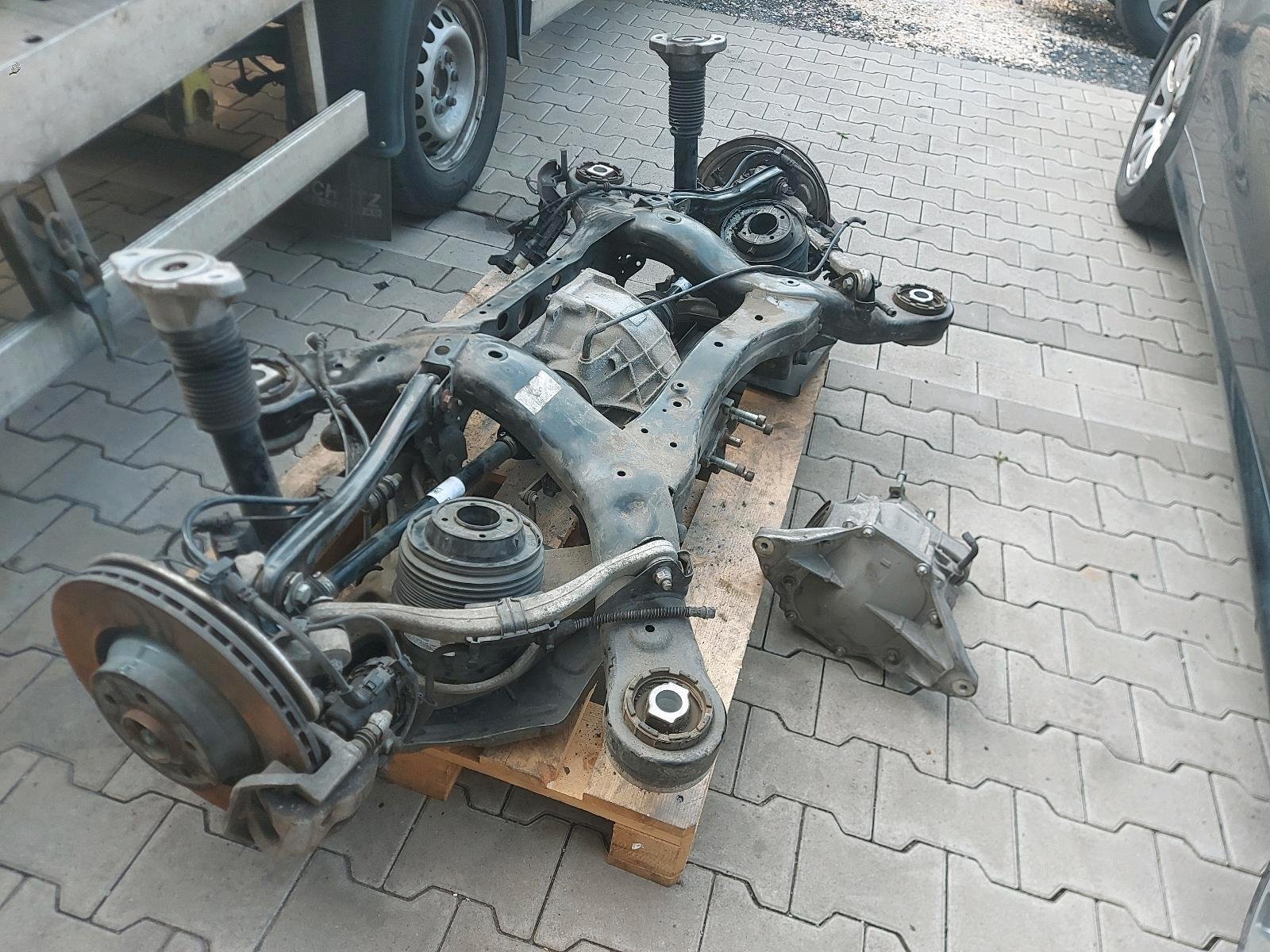 Mercedes-Benz rear axle assembly - GLE / GLS W167
