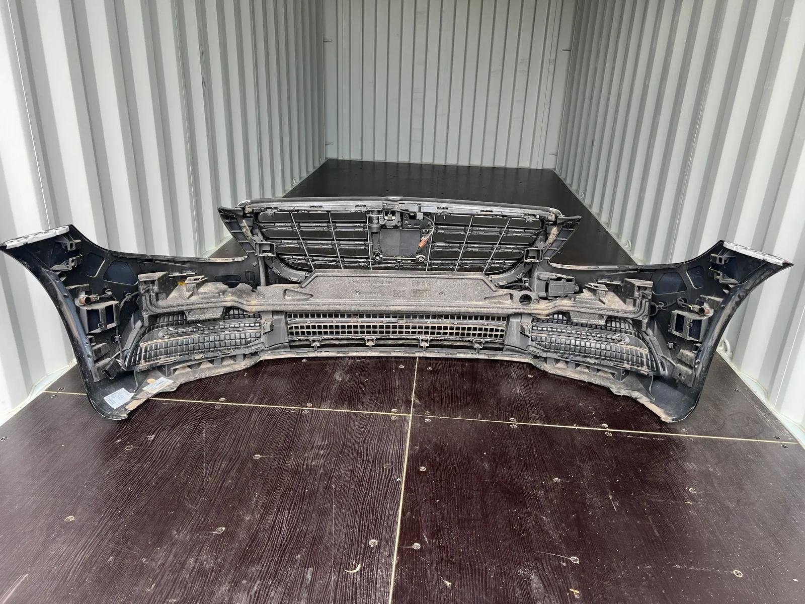 Mercedes-Benz S-Class W222 Front Bumper Black Metallic 9197 - Image 2