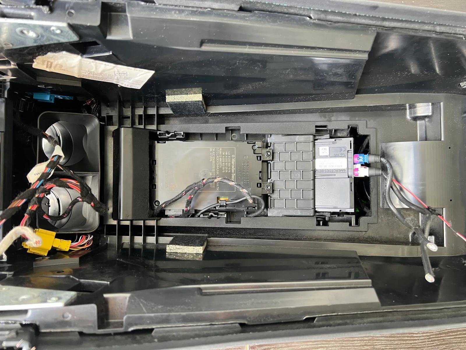 Mercedes-Benz S-Class W222 Center Console - Image 7