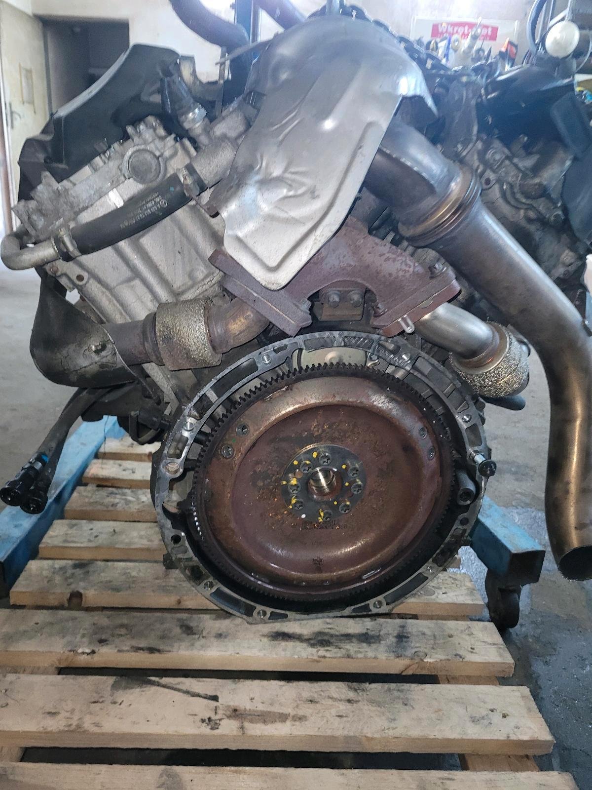 Mercedes-Benz OM642.990 3.0 CDI V6 Turbo Diesel Engine - Image 4