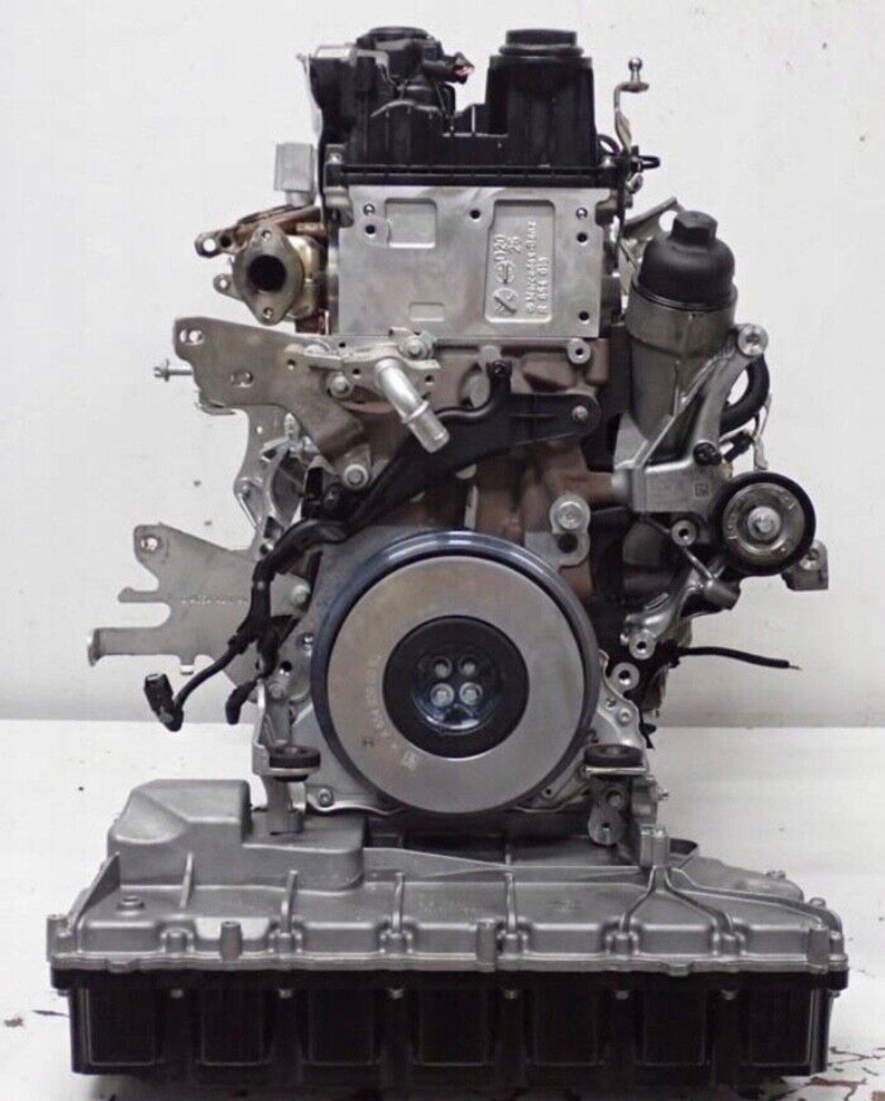 Mercedes-Benz Vito W447 Engine - Image 2