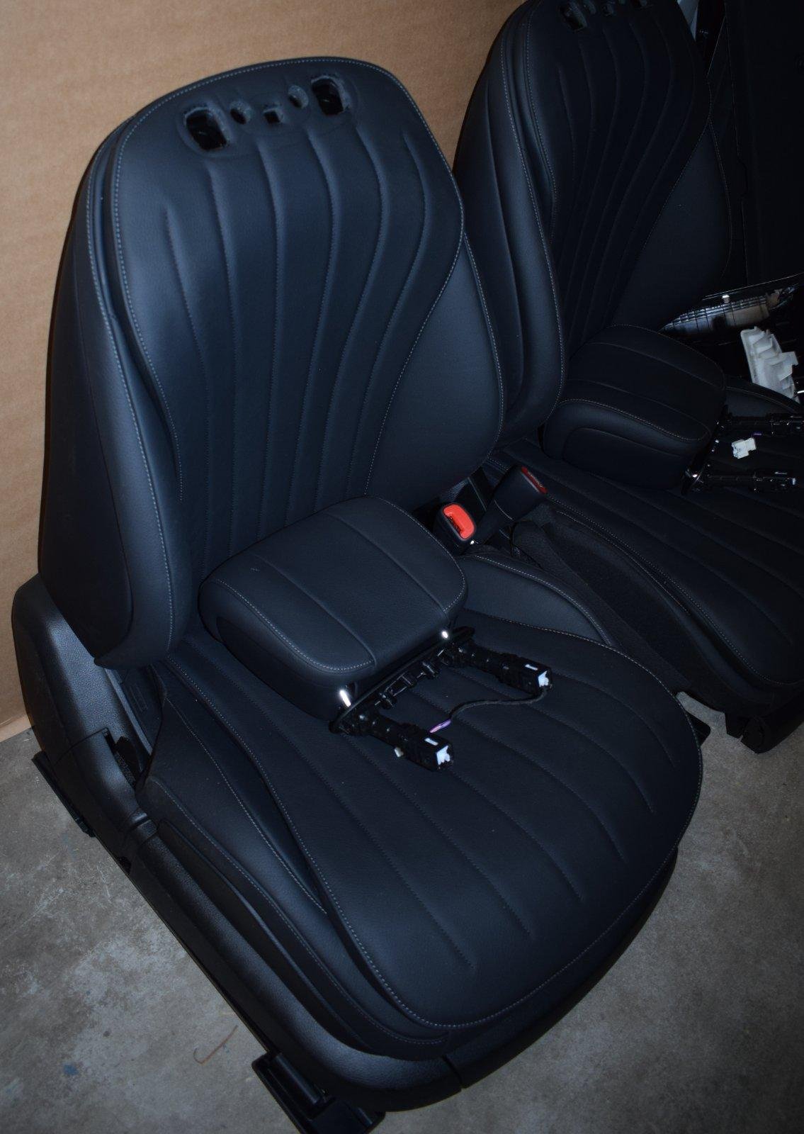 Original Mercedes W223 S-Class Front Seats - Image 4