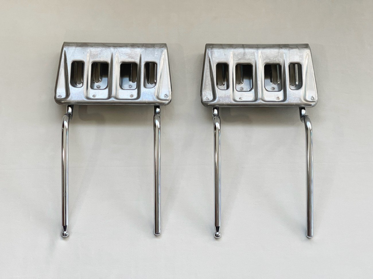 Mercedes-Benz W126 Split Rear Seats - Image 3