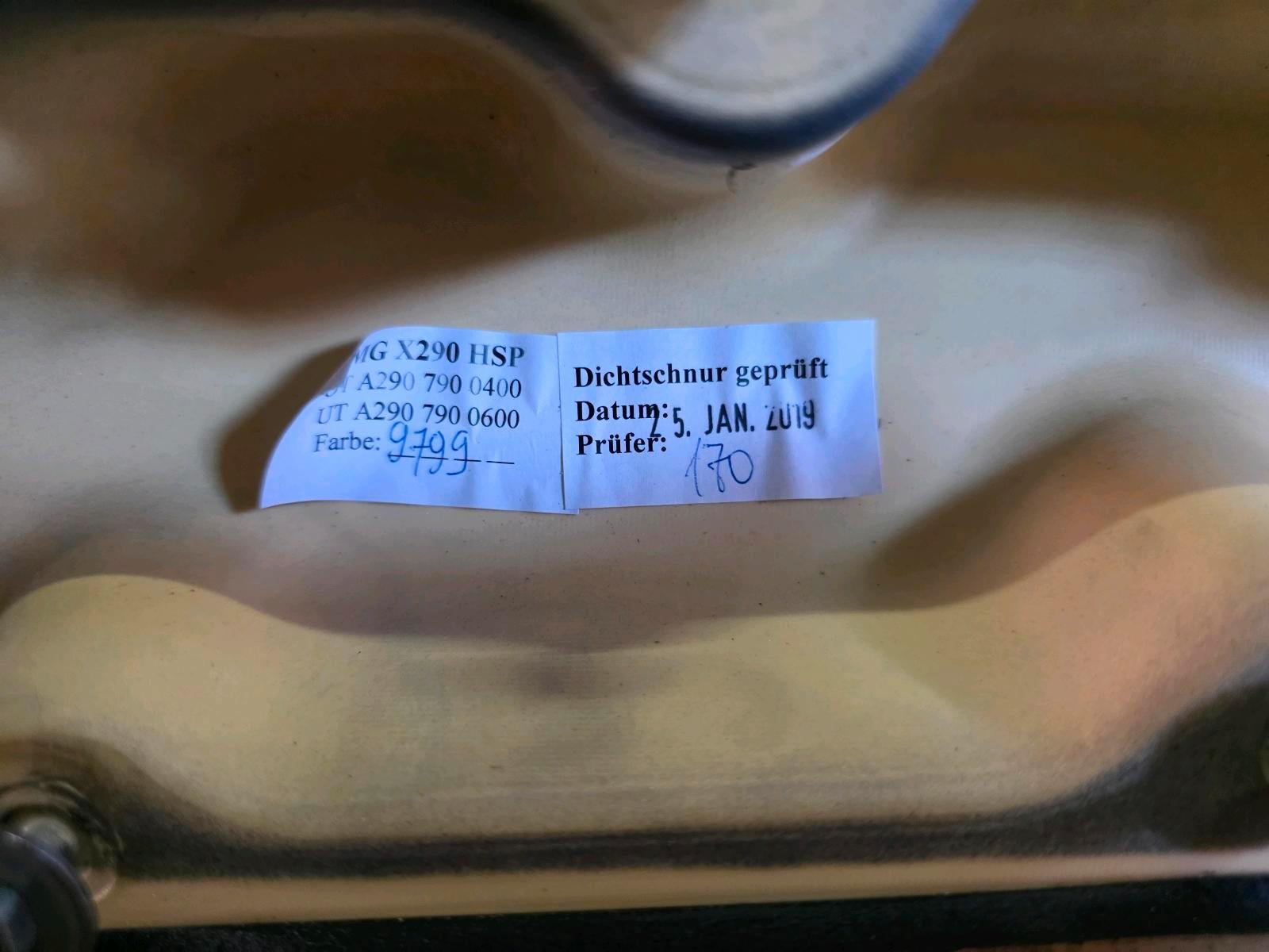 Mercedes-AMG GT Rear Spoiler – Carbon – W290 / X290 - Image 8