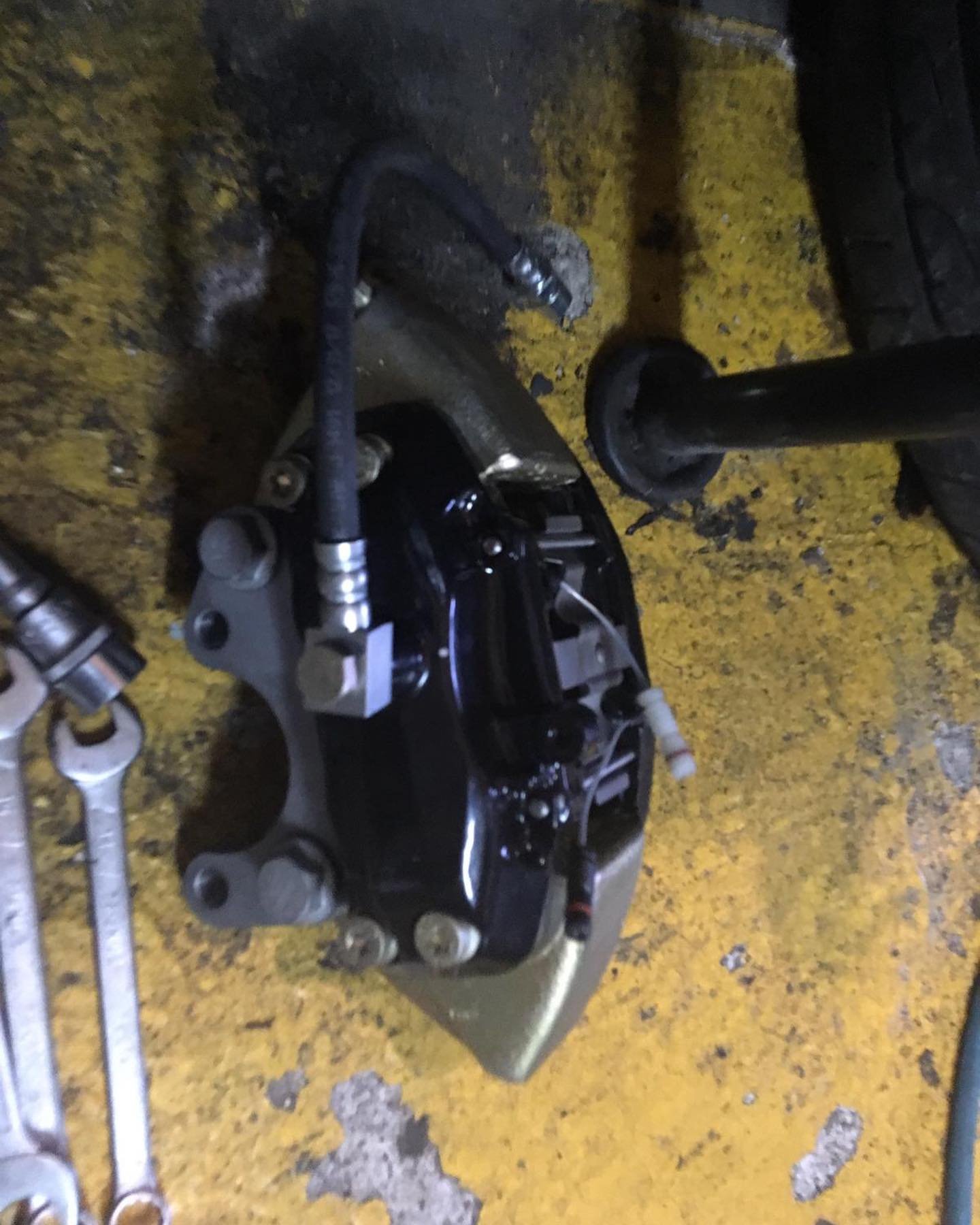 NOS Full Brake System for Mercedes-Benz W126 - Image 6