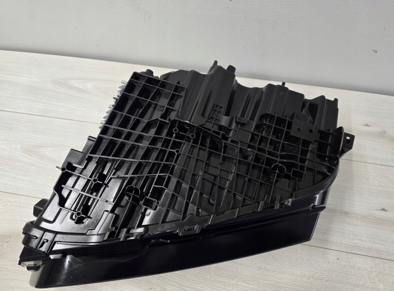 BMW G70 Crystal Swarovski headlight - Image 8