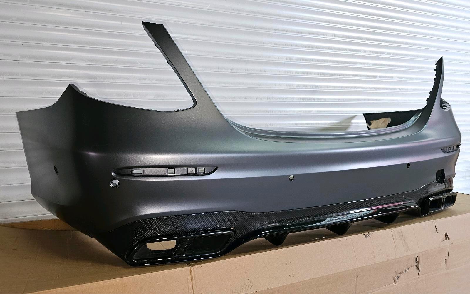 Mercedes E63 AMG Rear Bumper – W213 Sedan – Carbon Diffuser & Exhaust Trims – OEM - Image 2