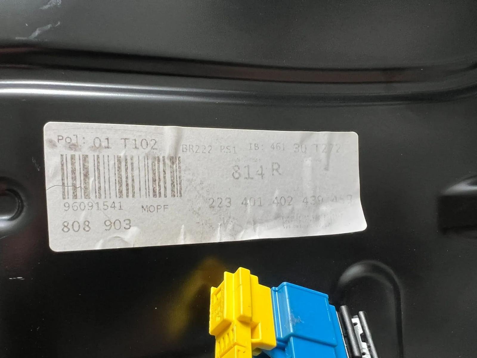 Mercedes-Benz S-Class W222 Rear Seat - Image 8