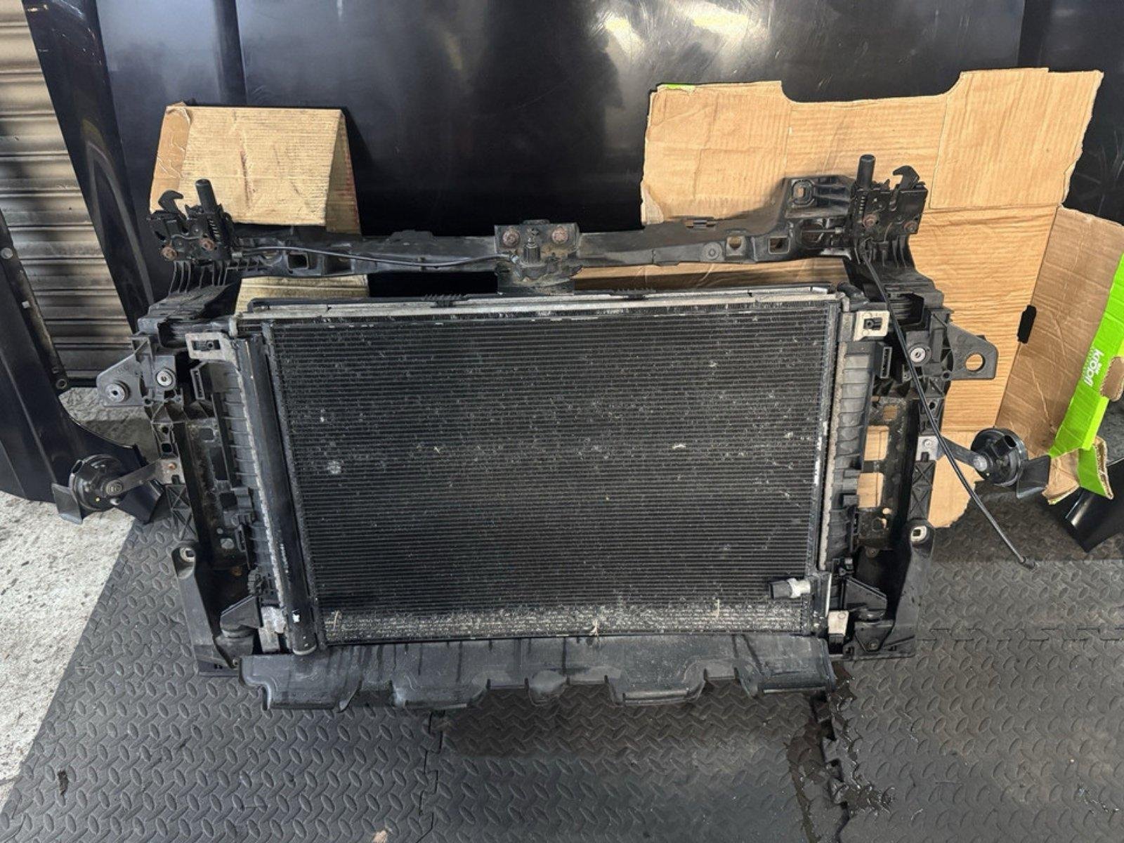 Audi SQ7 4M Front Package — Bumper, Hood, Fenders, Radiator — Complete Set - Image 13