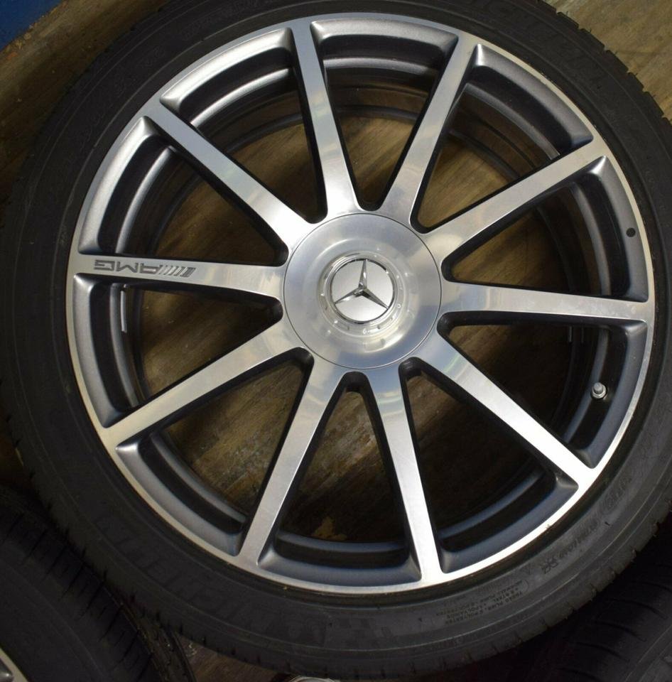 Mercedes W222 AMG 20-inch wheels - Image 3