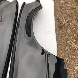Original W124 E500 Metal Front Fenders - Image 3