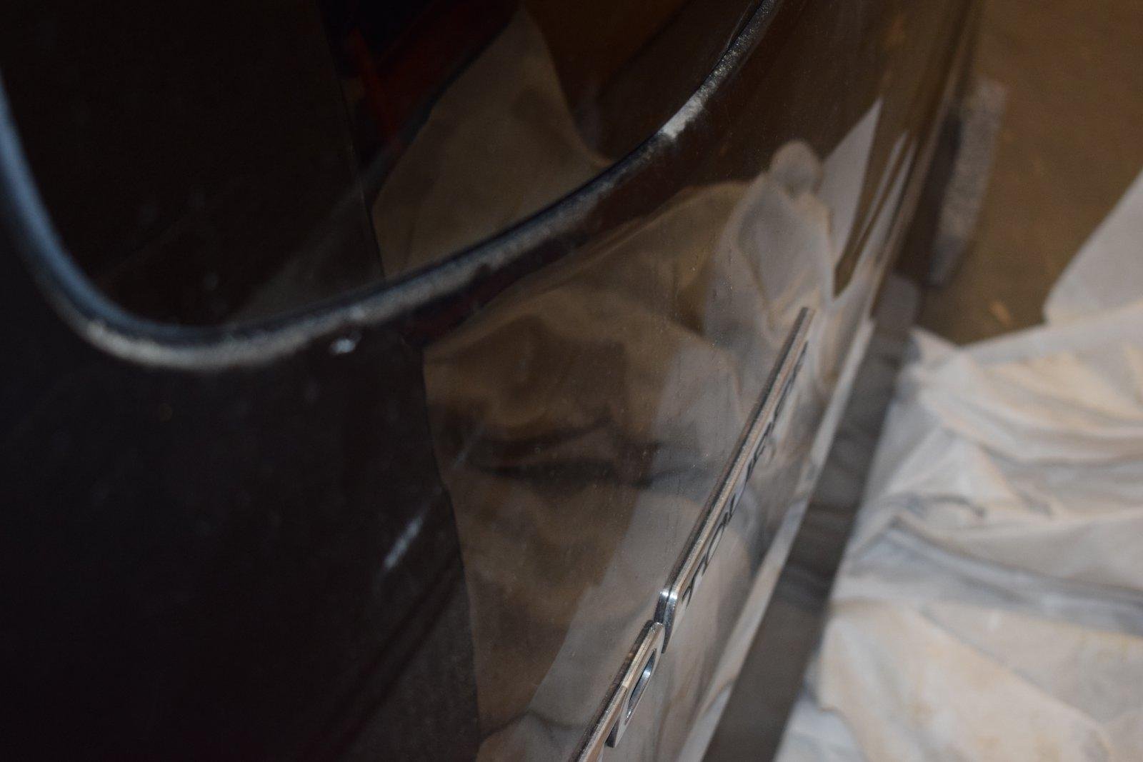 Mercedes W447 Tailgate - Image 5