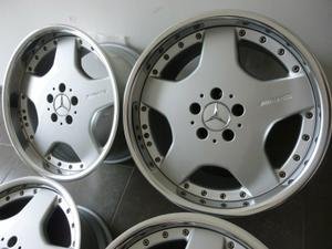 Genuine AMG Aero III 17 Monoblock Alloy Wheels - Image 3