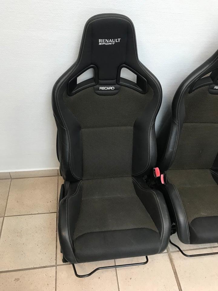 Renault Sport Recaro CS Motorsport Seats - Image 4