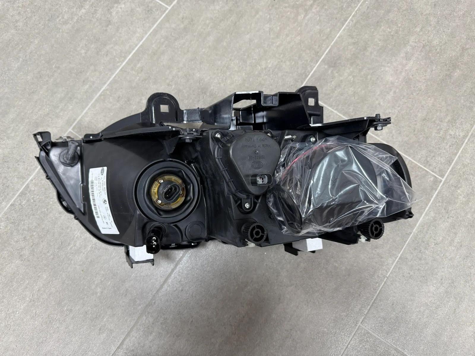BMW X5 E53 Xenon Headlight Left - Image 3