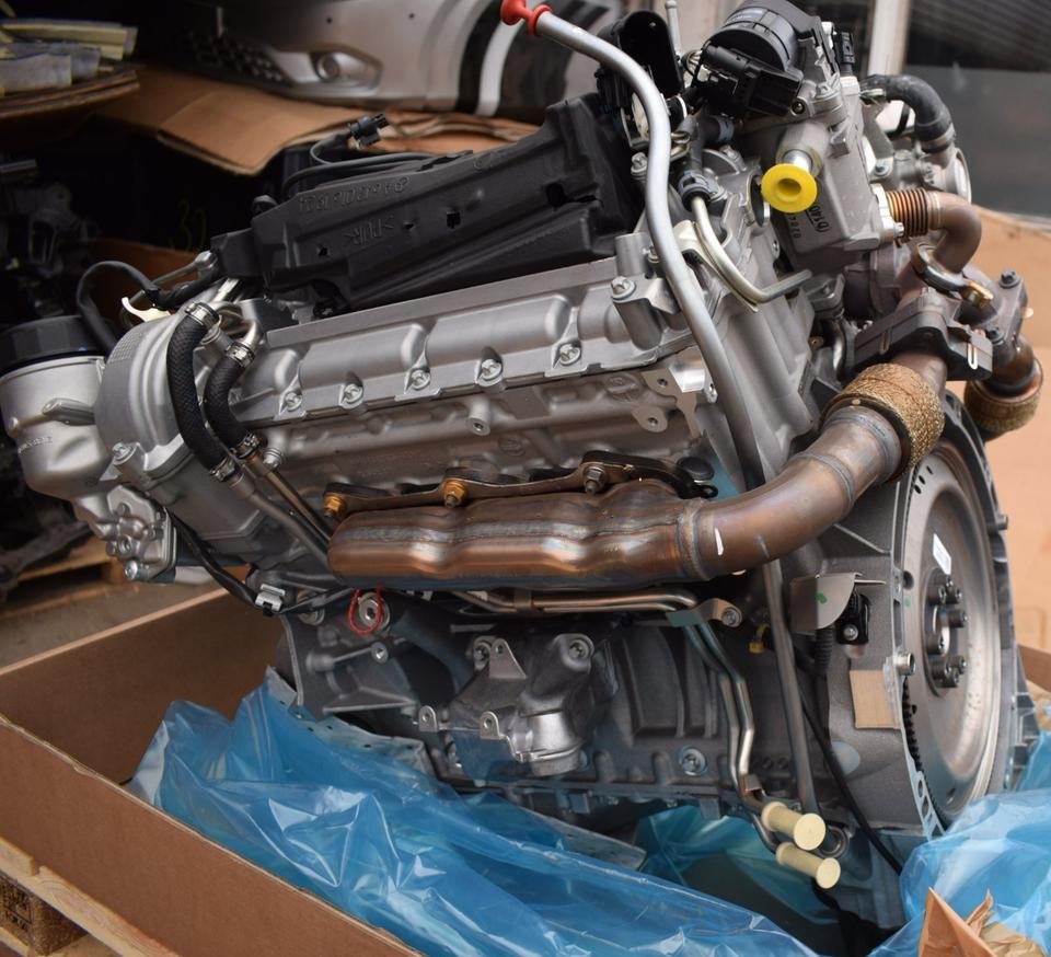 Original Mercedes OM642 Diesel Engine — OM642.886 / OM642.826 - Image 8