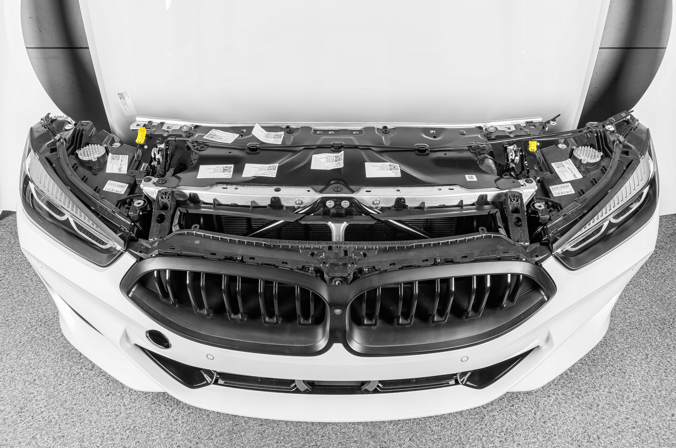 BMW M850i LCI front package - Image 8