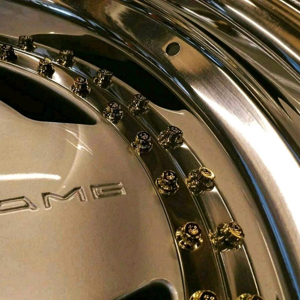 Genuine AMG Aero III 17 Monoblock Alloy Wheels - Image 14