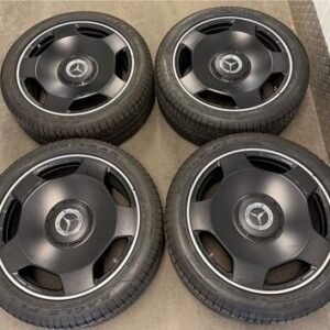 Mercedes-Benz G63 AMG W463 Monoblock 22-Inch Wheel Set